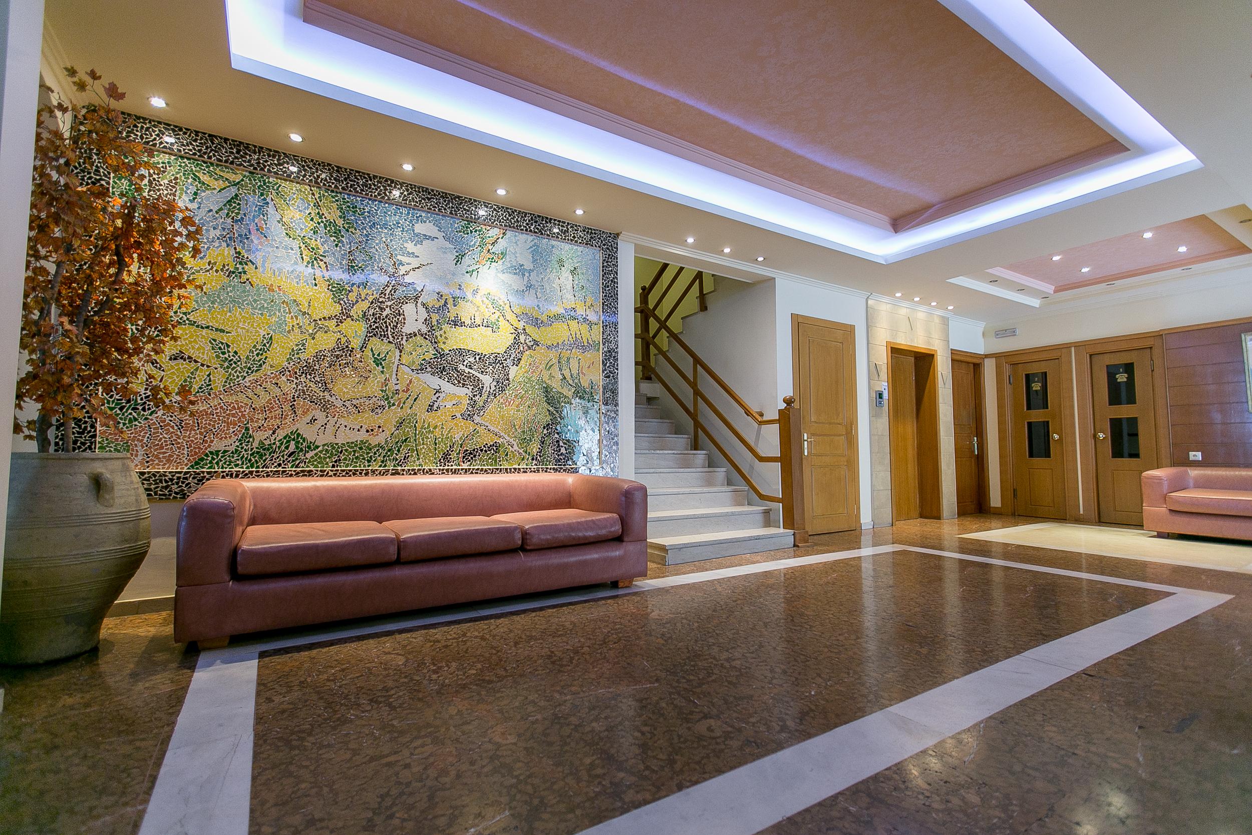 Tzaki Hotel & Restaurant Patras Exterior photo